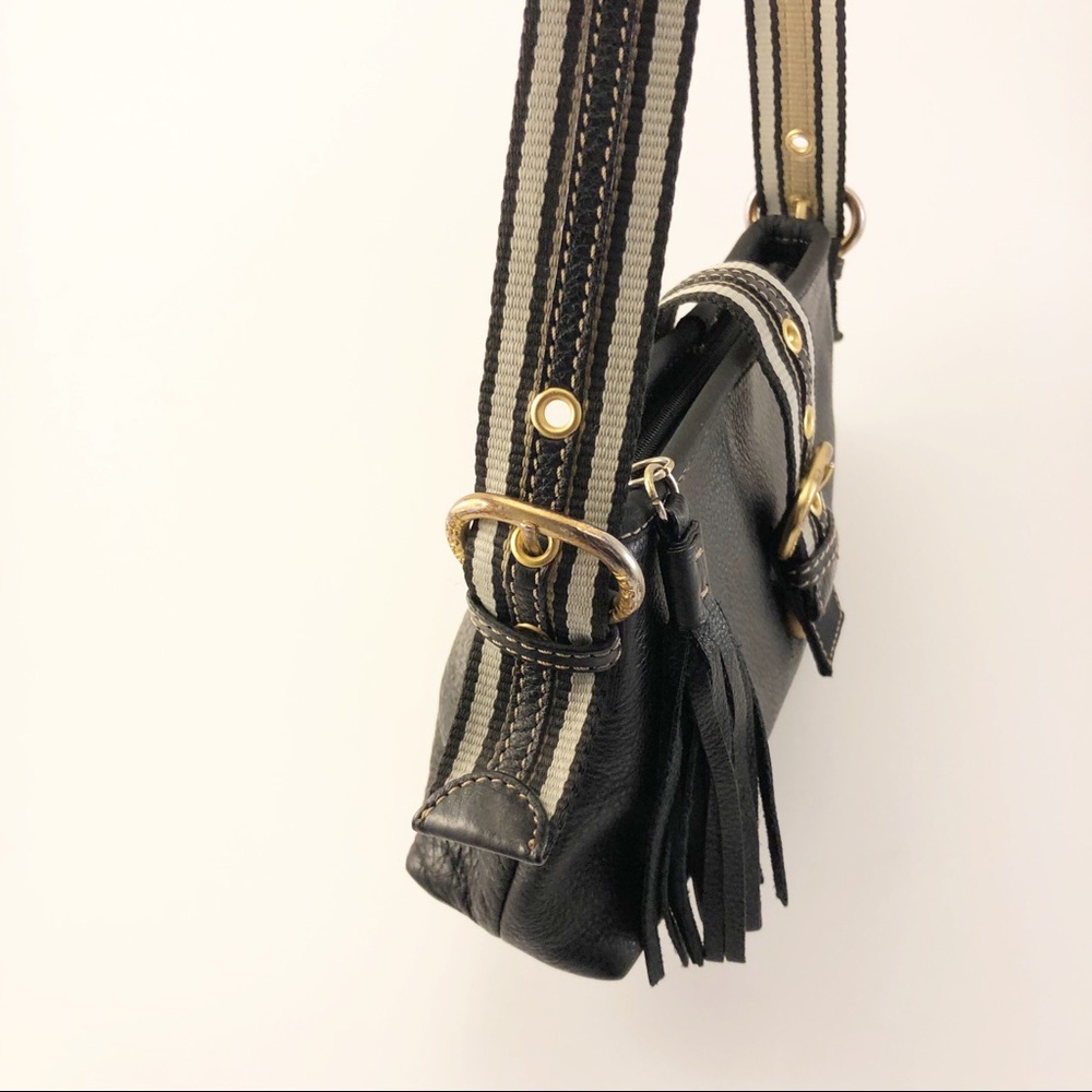 The Sak Leather Shoulder Bag - Picture 5 of 6
